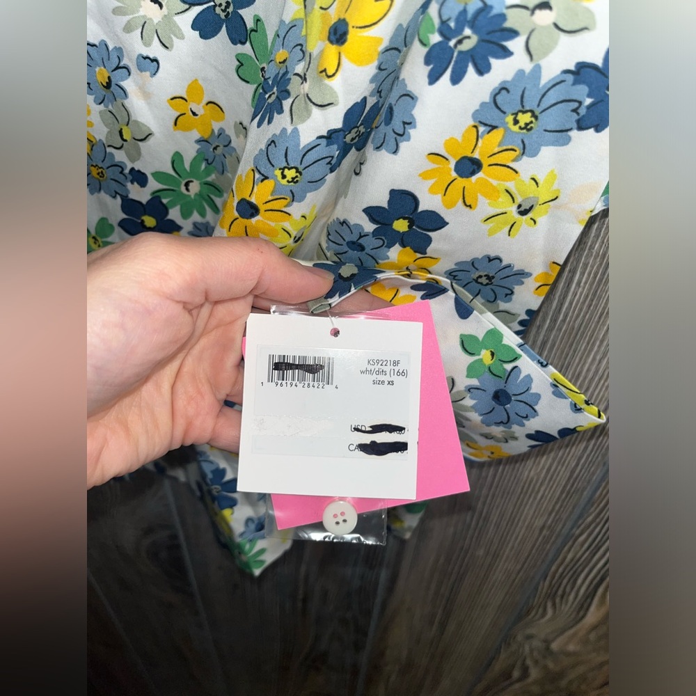 Kate Spade size XS new with tags floral print long sleeve button up pajama top - Picture 6 of 10